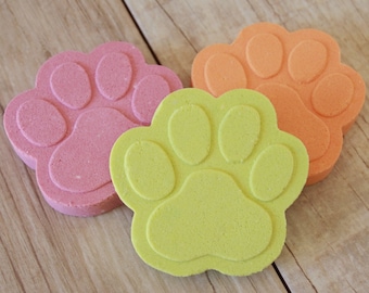 Foaming Bath Bomb Paws