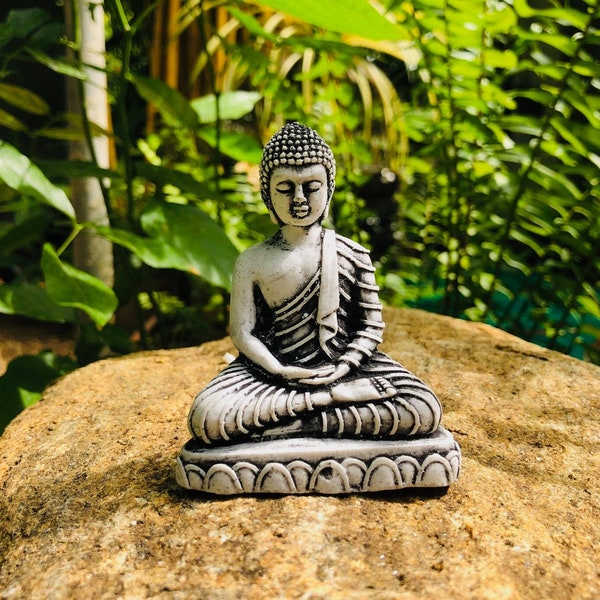 Miniature Stone Buddha Statue - Handcrafted Spiritual Figurine for Home Decor and Meditation, Mini Buddah Sculpture Buddhism Idol Zen Figure
