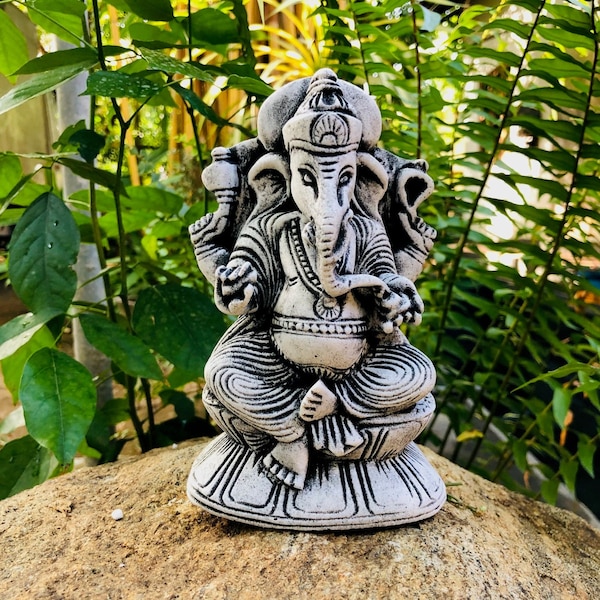 GANESHA Stone Statue Large Handcrafted,Hindu Elephant God,Indian Origin,Ganapathi Murthi,God of success,Divine Ganesha Wisdom and Prosperity