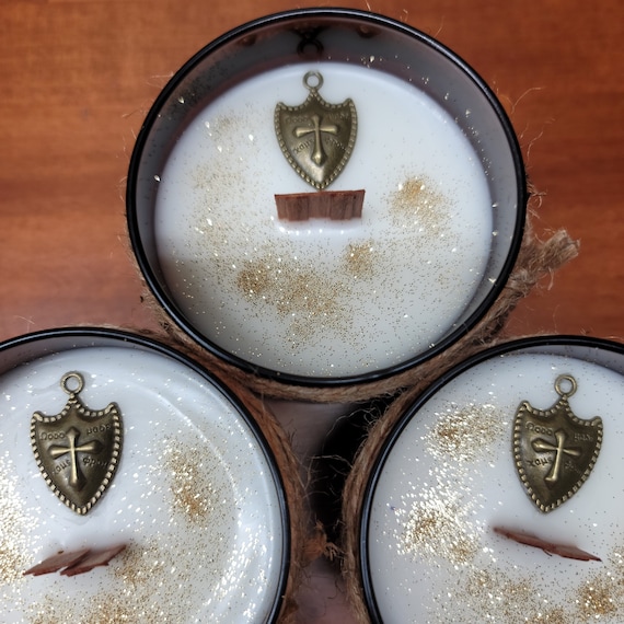 Rivington Baldur's Gate D&D Embellished 7-oz Glass Tumbler Candles * Dungeons and Dragons-Inspired