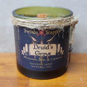 Druid&#39;s Grove Baldur&#39;s Gate D&D Embellished 7-oz Glass Tumbler Candles * Dungeons and Dragons-Inspired