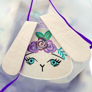 Easter bunny face applique design