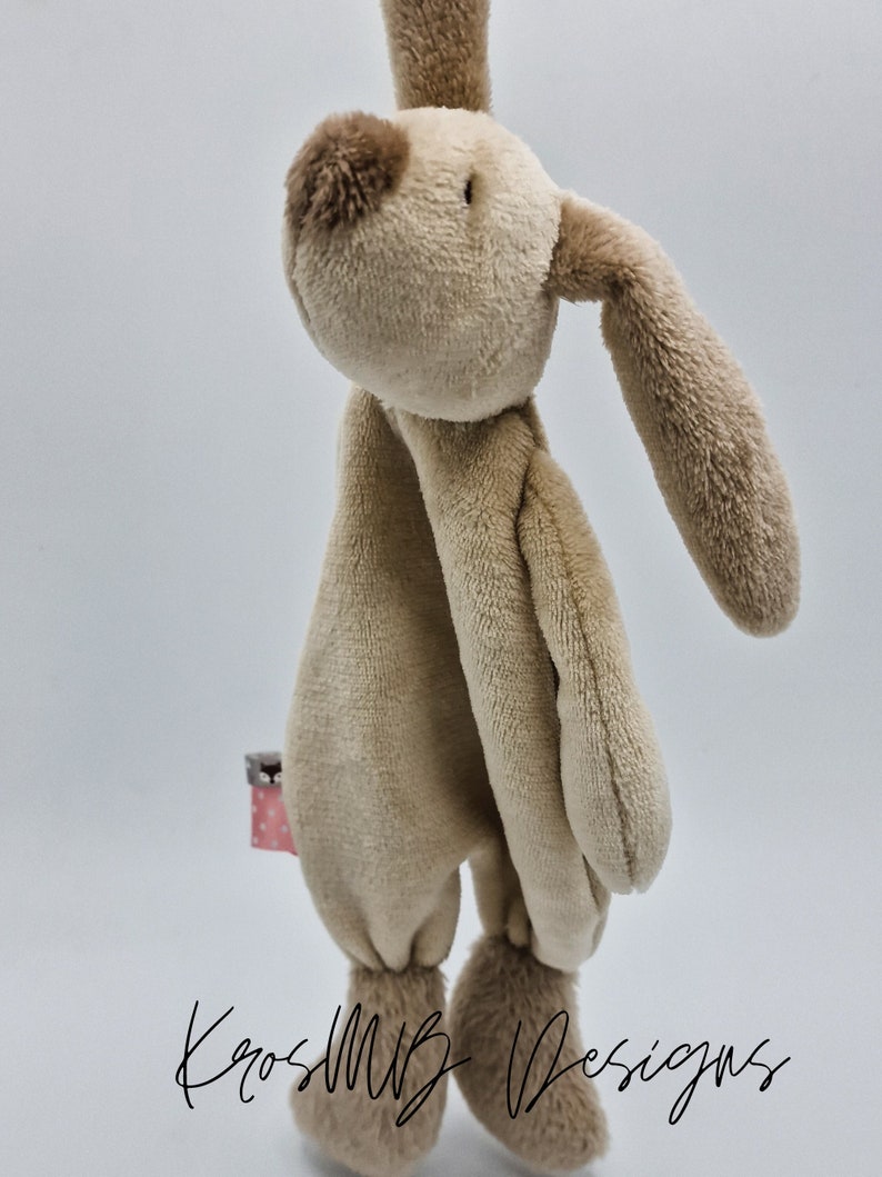 Bunny lovey
Personalized toy
Toy blanket