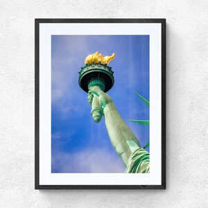 New York printable wall art, New York Digital Print, New York digital download, New York gift, New York digital art, Statue of Liberty torch