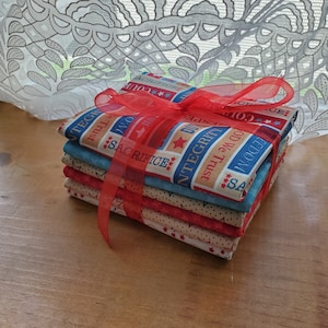 6 Piece FQ Bundle in Patriotic Fabrics. All Cotton.