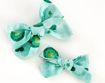 St. Patrick's Day Hair Bow- Green, Shamrock, Rainbow, Heart, mama, mom, kids, girls, toddler, kinder, infant, baby, anti pinch, irish