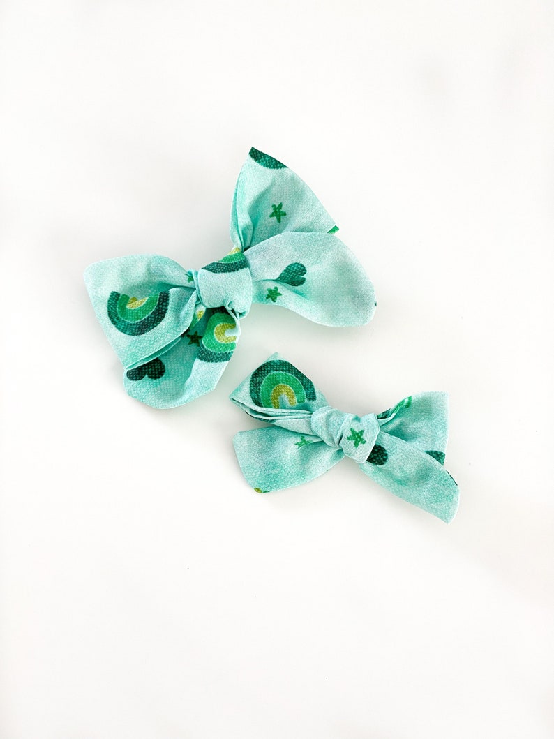 St. Patrick's Day Hair Bow Green, Shamrock, Rainbow, Heart, mama, mom, kids, girls, toddler, kinder, infant, baby, anti pinch, irish image 1