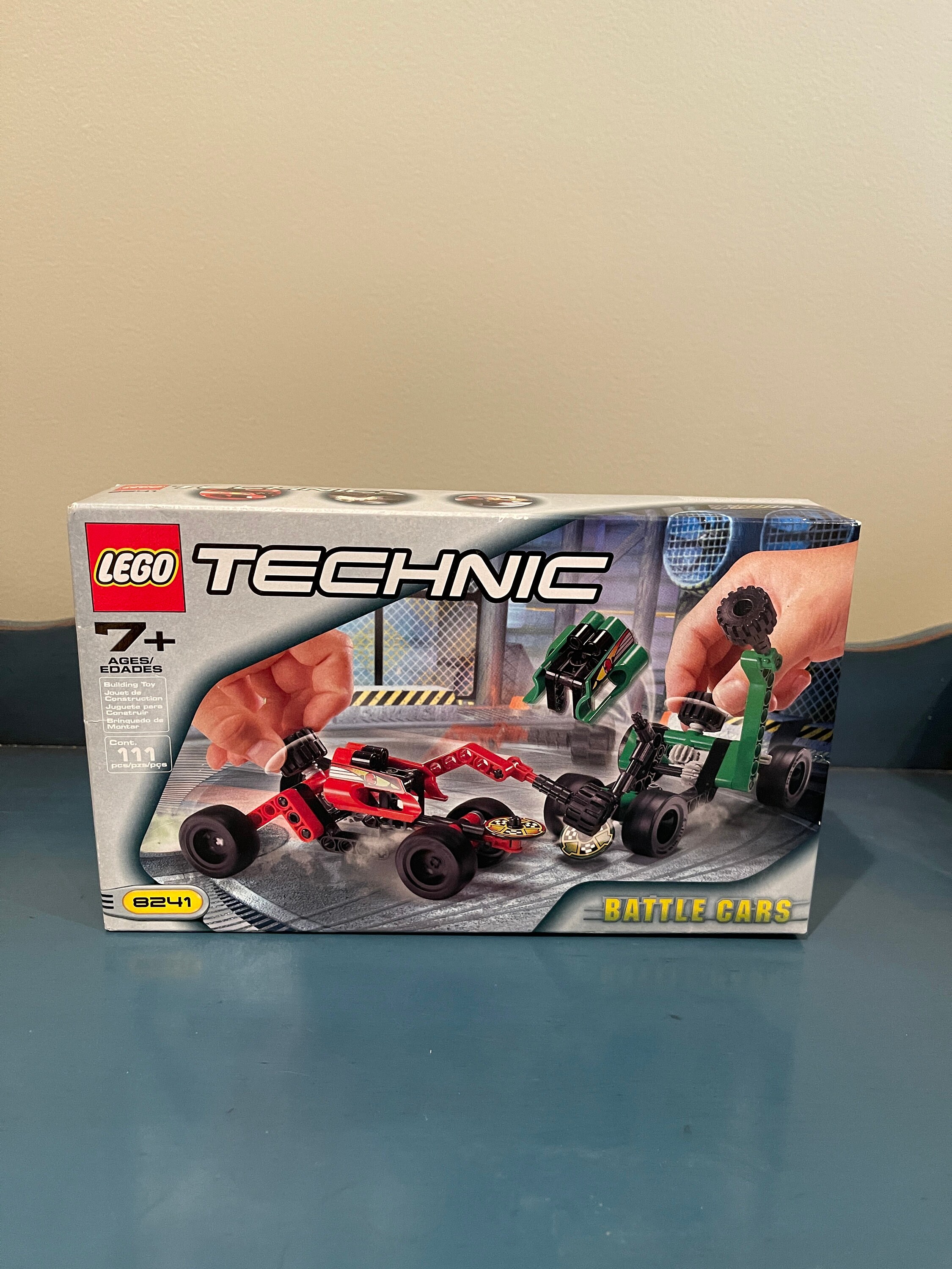Unopened 2001 Technic Battle Cars Lego Set #8241 Unopened 2001 Technic Battle Cars Lego Set #8241