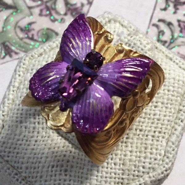 Butterfly ring, 18K triple gold plated art nouveau floral adjustable ring, painted purple butterfly, vintage amethyst Swarovski crystals.