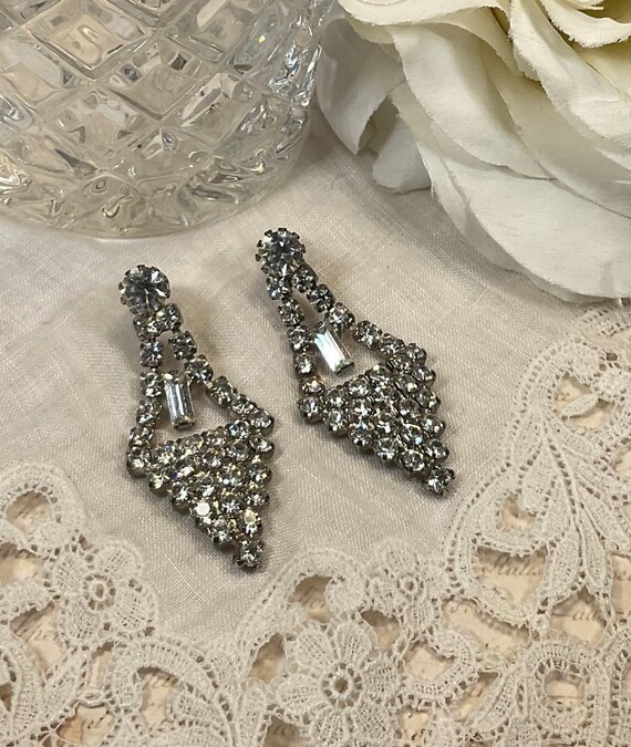 Art Deco rhinestone earrings, vintage diamond sha… - image 2