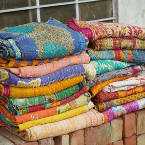 2 PCs Indian Vintage Kantha Quilt Handmade Throw Reversible Blanket Bedspread Cotton Fabric BOHEMIAN quilt