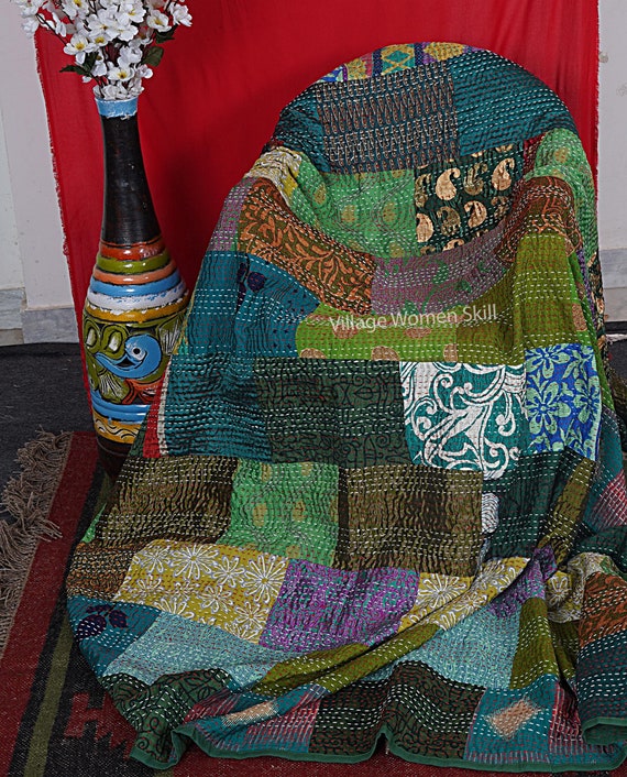 Indian Silk Kantha Quilts Queen Patchwork Bedspread Throw Bedding Comforter Hand Quilted Silk Blanket Throw
