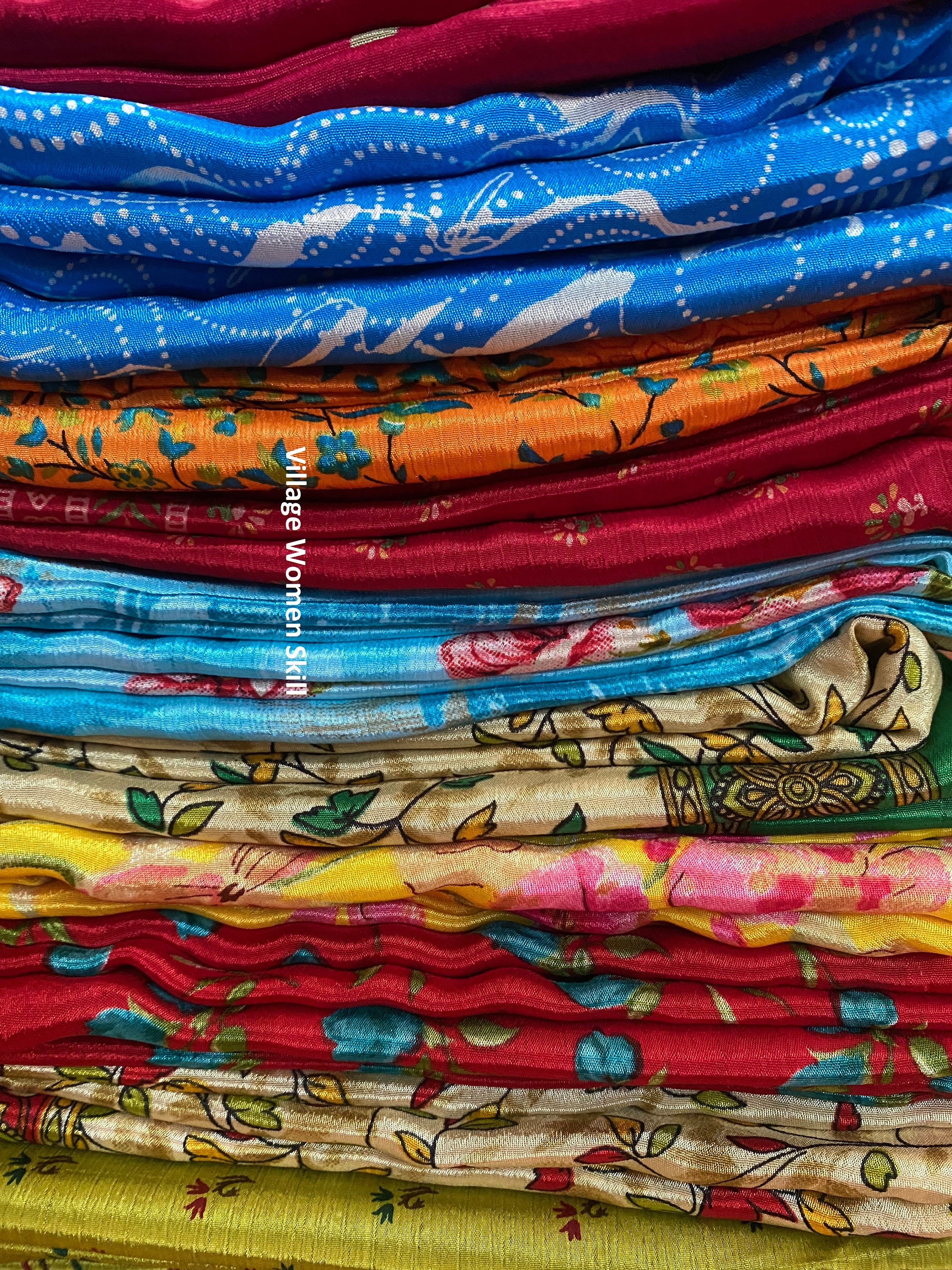 Lot of 10 piece, kusumhandicrafts Silk Sari Fabric Used Bundle for