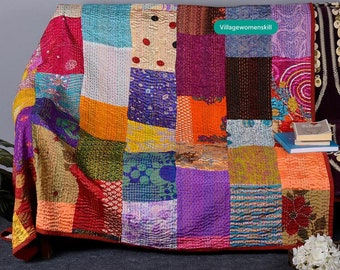 Bohemian Patchwork Silk Quilt Kantha Handmade Vintage Quilts Boho King Size Bedding Throw Blanket Bedspread Quilting Hippie Quilts For Sale