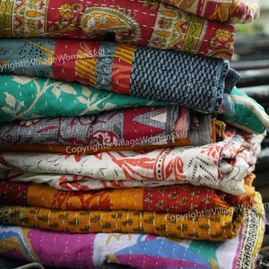 Groothandel Veel Indiase Vintage Kantha Quilt Handgemaakte Gooi Omkeerbare Deken Sprei Katoen Stof Boho quilt afbeelding 5