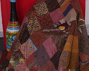 Boho Patchwork Kantha Quilt: Handmade Vintage Indian Bedspread