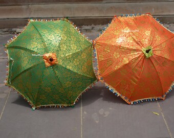Wholesale Lot Multi entworfen indischen Hochzeit Regenschirm Sonnenschirme handgemachte Regenschirm Dekorationen indische Dekoration Gold gedruckt