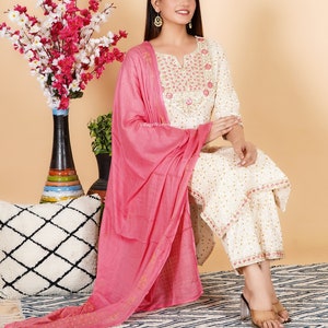 Indian Kurti Kurta Set Women Ethnic Top Bollywood Dress tunic designer Kurti with Dupatta Indian dress Boho Kurta Indian Kurtis Boho Kurtis image 9