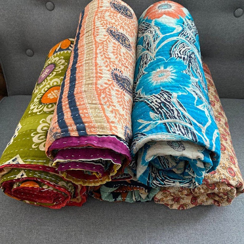 Beautiful Wall Decor and Bed throw Vintage Kantha Quilt Twin size Bed