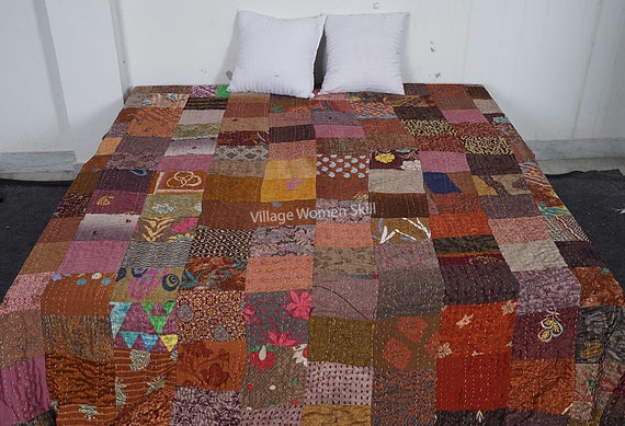 Vintage Silk Sari Patchwork Kantha Quilt Handmade Silk Kantha Blanket Queen Size Kantha Bedspread Bedding Kantha Throw