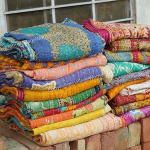 Groothandel Veel Indiase Vintage Kantha Quilt Handgemaakte Gooi Omkeerbare Deken Sprei Katoen Stof Boho quilt afbeelding 1