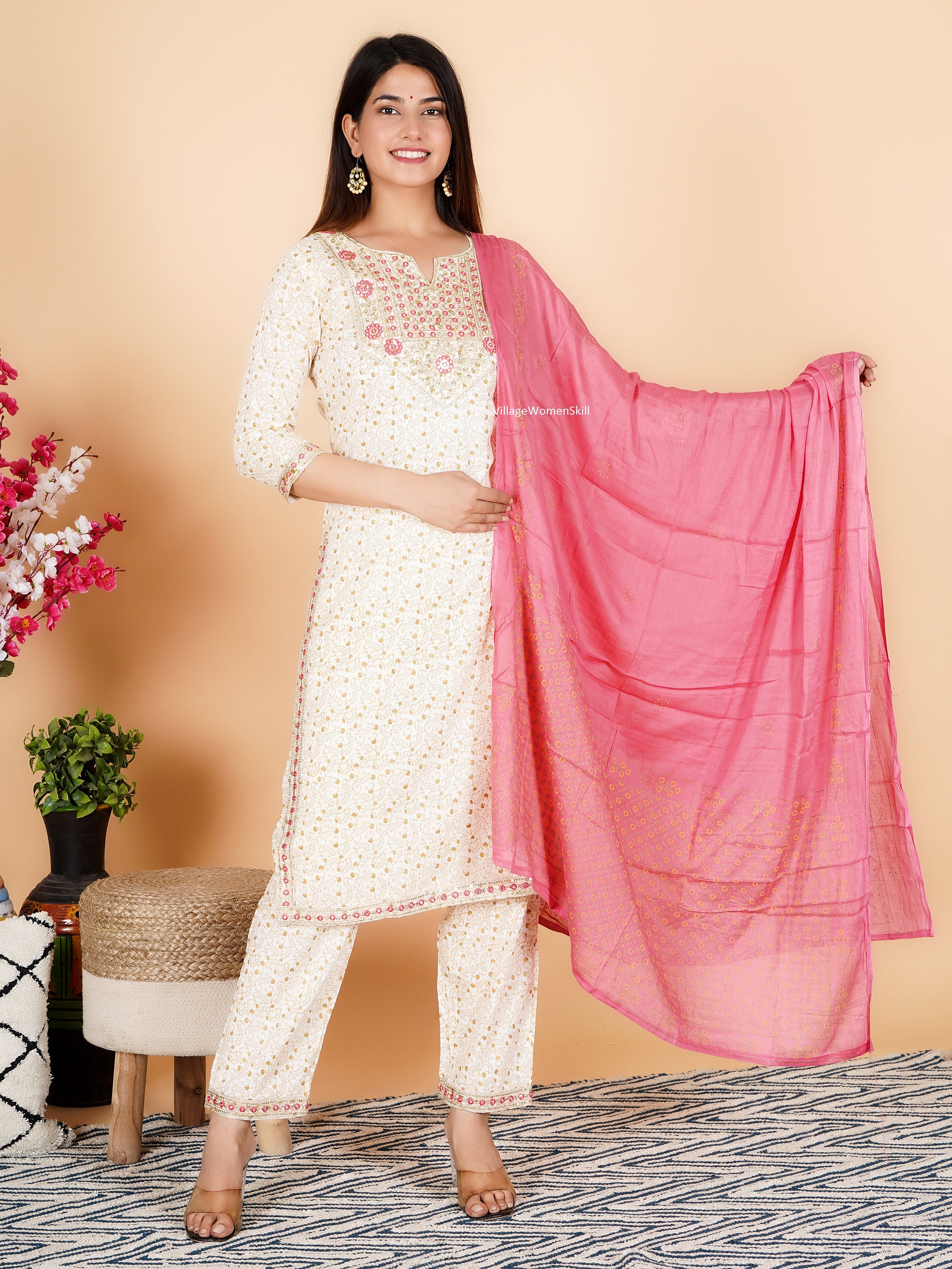 JG Women's Ethnic Wear Collection Rayon Straight Embridered Kurti