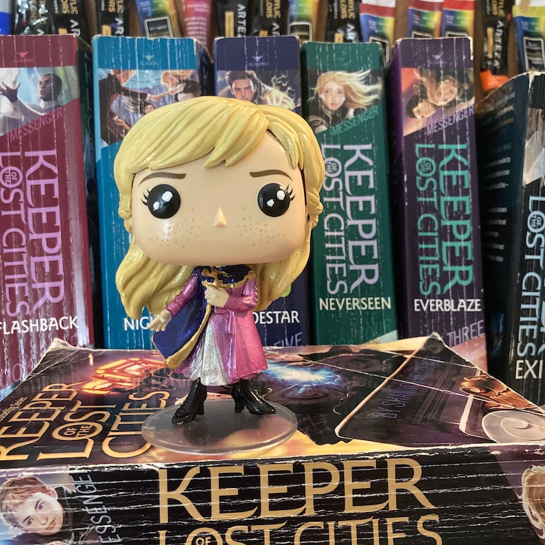 Sophie Foster Legacy Custom Funko Pop - Etsy