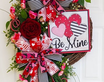 Valentine's day wreath,  Valentine's day gift,  Wreath for Front Door,  heart wreath,  grapevine Valentine's wreath,  wreath for Door