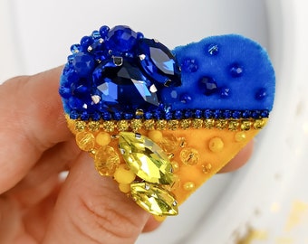 Handmade embroidered heart brooch, Ukrainian flag brooch, Brooch with crystals, Handmade gift
