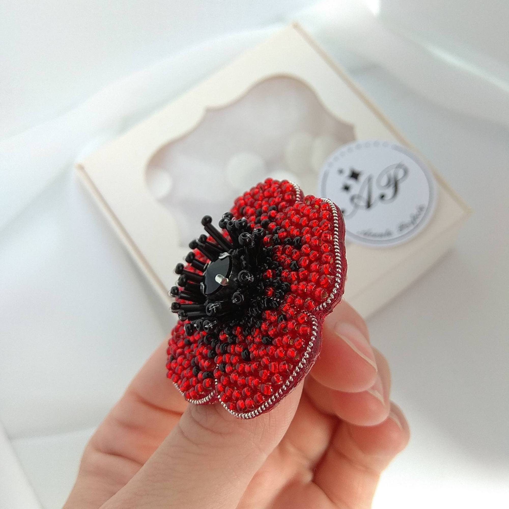 Exquisite Rhinestone Poppy Red Flower Brooch For Women Aesthetic Sculpture  Clothes Accessory For Valentines Day From Seaunderty, $11.48
