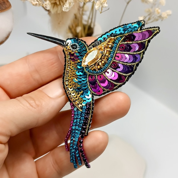 Handgemaakte kolibriebroche, geborduurde kralenbroche, luxe kleurrijke sieraden, cadeau voor vrouw
