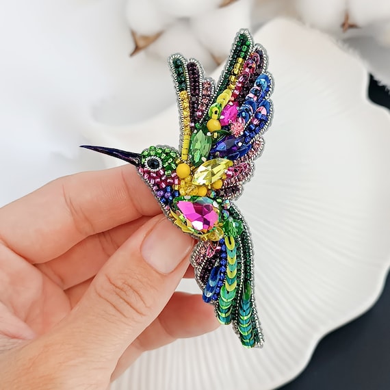 Luxury brooch shop
