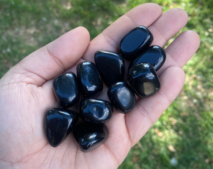 Obsidian | Tumbled Gemstones | Healing Crystals | Chakra Stones | Reiki Stones | Protection Crystals | Polished Stones | Black Crystals