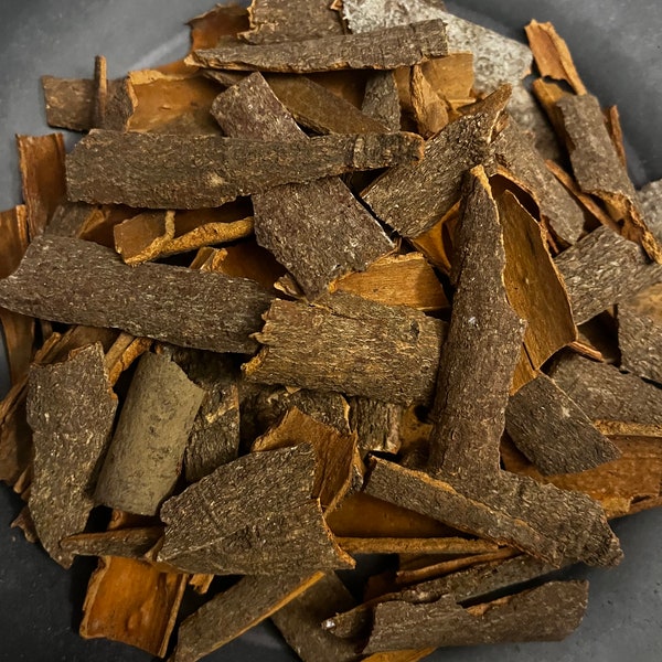 Dried Cassia Bark | Cinnamon | Dried Flowers | Dried Herbs | Kosher Herbs | Craft Supplies | Herbs for Tea | 1/2 Oz | Witchcraft