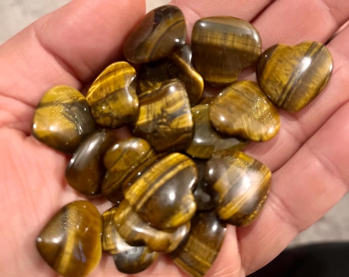 Crystal Hearts | Tigers Eye | Carved Gemstones | Crystals | Chakra Stones | Reiki Stones | Protection Crystals | Polished Stones | Shapes