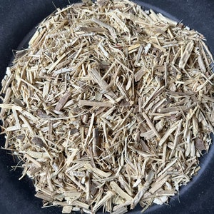 Dried Eleuthero Root | Dried Flowers | Dried Herbs | Organic | Kosher Herbs | Craft Supplies | Herbs for Tea | 1/2 Oz | Witchcraft