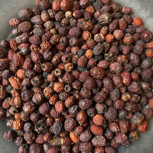 Dried Whole Hawthorn Berry | Dried Flowers | Dried Herbs | Kosher Herbs | Craft Supplies | Herbs for Tea | 1/2 Oz | Witchcraft