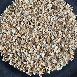 Dried Orris Root | Dried Flowers | Dried Herbs | Kosher Herbs | Craft Supplies | Herbs for Tea | 1/2 Oz | Witchcraft