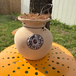 Down Under Pot - Etsy