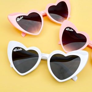 Retro Pink Heart Babe Bachelorette Sunglasses Personalized Bach Bride Sunnies for Bachelorette Party - Custom Beach Sunglasses