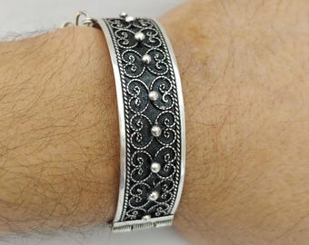 Bracelet Manchette Ancien En Argent Massif Filigrane Berbère - Poids 51 G