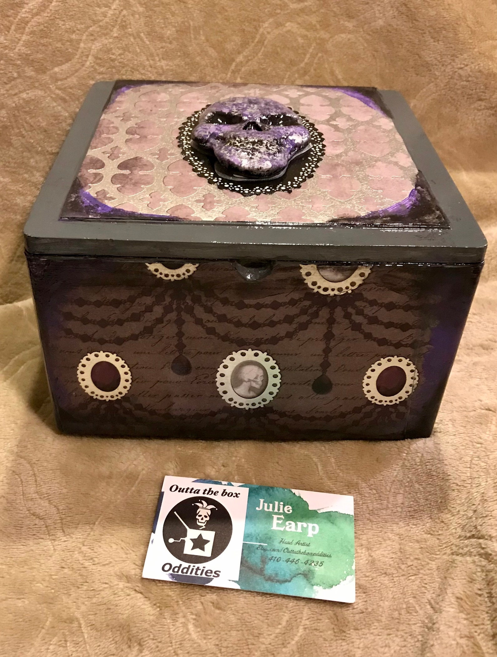 Goth skull box stash box gift box repurposed cigar box | Etsy