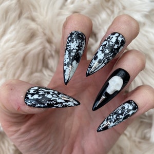 Black and white 3D skull gothic press on Nails fake nails false nails glue on nails Halloween nails image 2