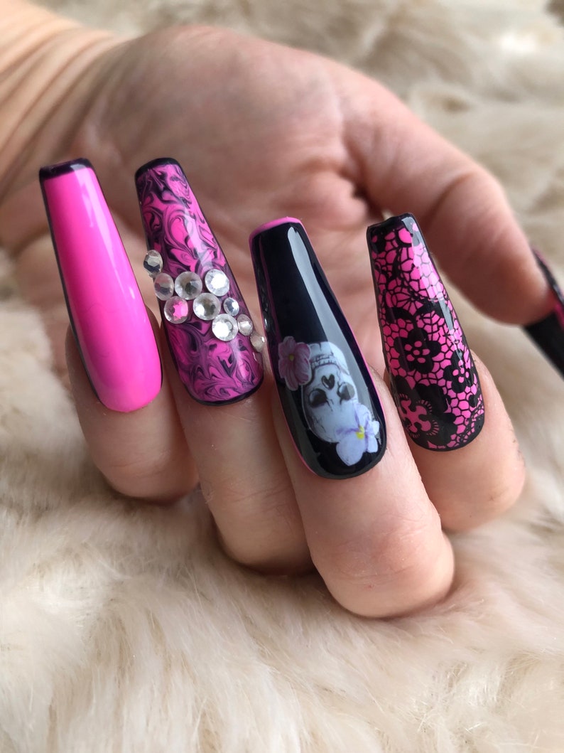 Hot Pink and Black Floral Skull gothic Press On Nails with Crystals stick ons press ons glue ons image 5