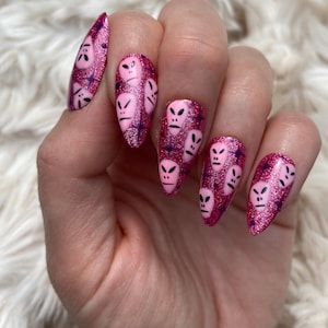 Pink Glitter Alien Press On Nails | fake nails | stick on nails | false nails | hue on nails
