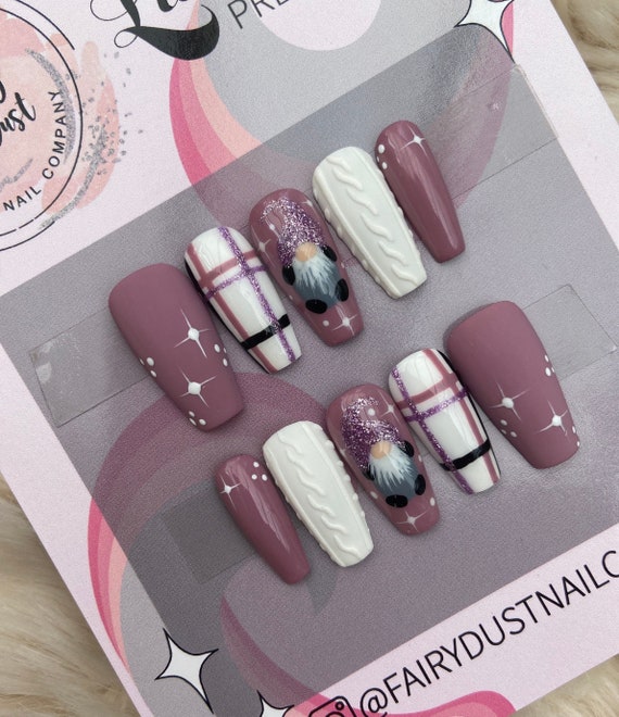 Dark Pink/purple and White Christmas Gonk Press on Nails 
