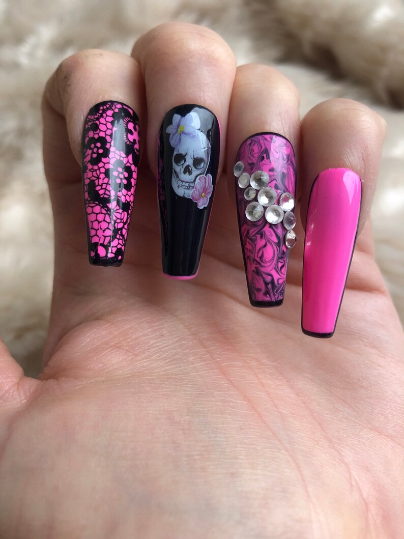 Hot Pink and Black Floral Skull gothic Press On Nails with Crystals stick ons press ons glue ons image 4