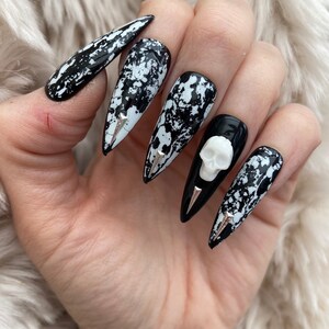 Black and white 3D skull gothic press on Nails fake nails false nails glue on nails Halloween nails image 5