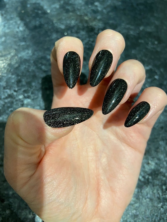 ネイル ブラックラメ☆ 楽天市場】☆クロスビジューネイル☆ブラック 黒 ラメフレンチ