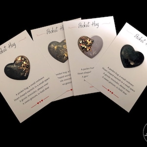 Abrazo de bolsillo de resina - Colección de piedras - Regalo personalizado hecho a mano para sus seres queridos - Recuerdo lindo y colorido - Envíe un abrazo de bolsillo hoy